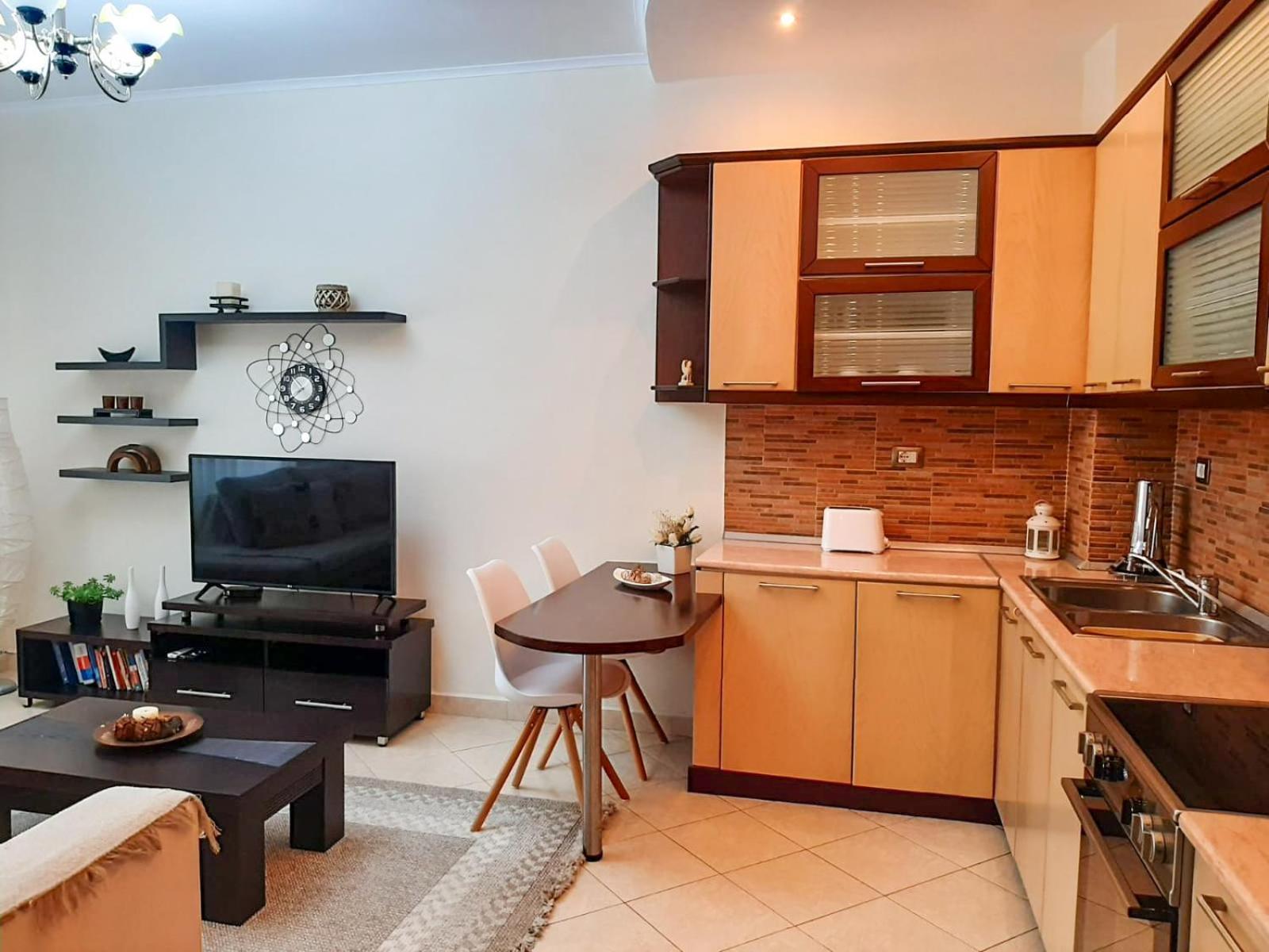 Sofia'S Modern Apartment Gjirokastër Eksteriør bilde